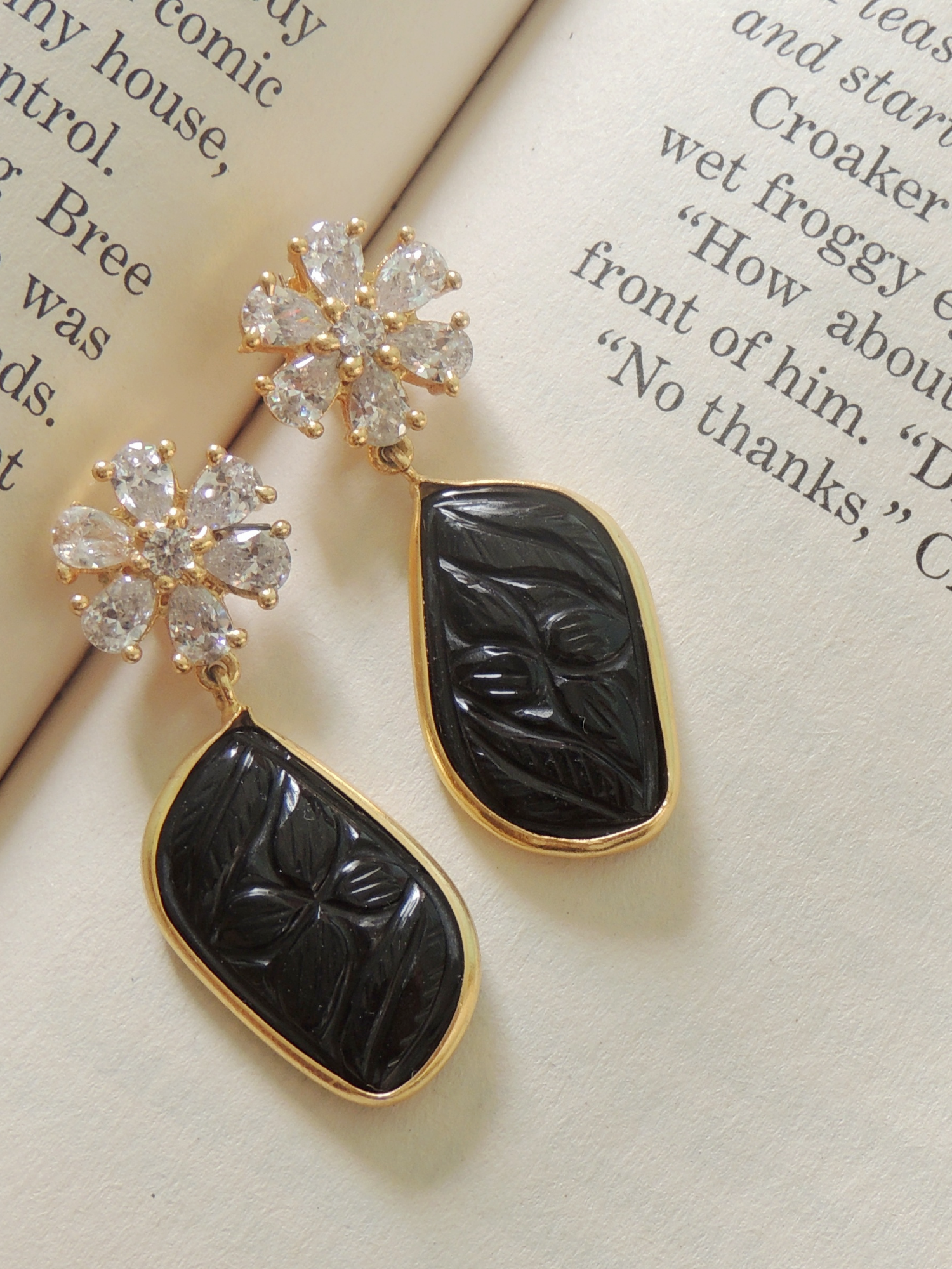 Shop Black Floral Carving Stone Earring Traditional Earring Johori