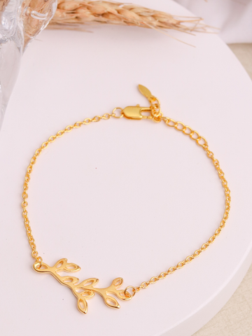 Minimalist Leaf Bracelet - Gold Plated