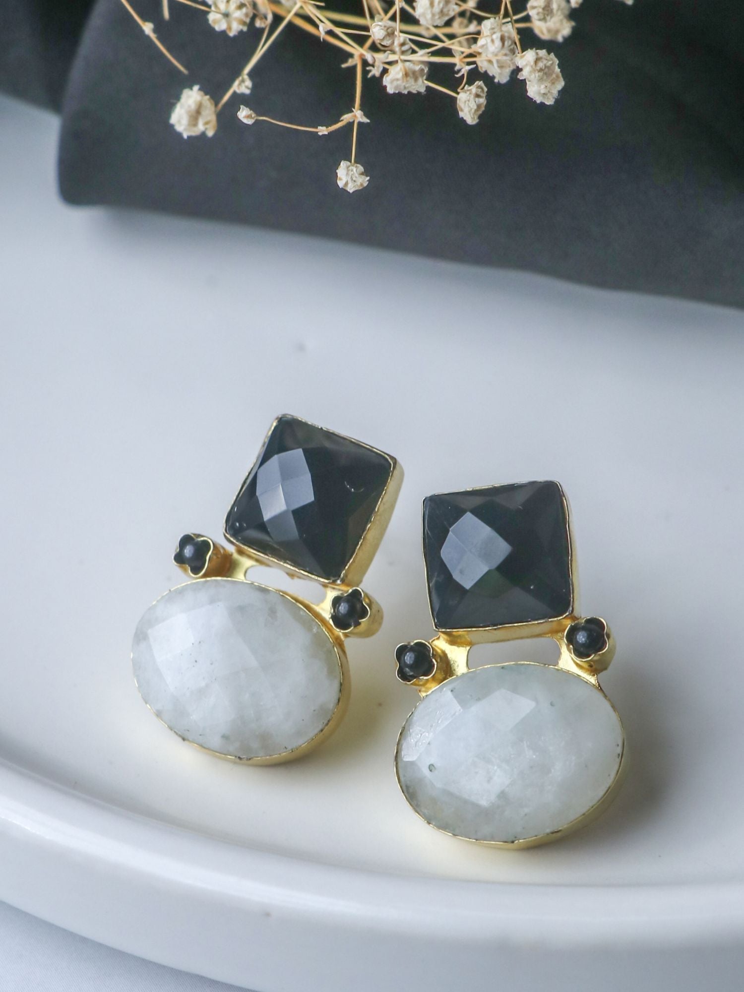 Elegant B &W Stone Studs Online | Earrings For Girls | Johori