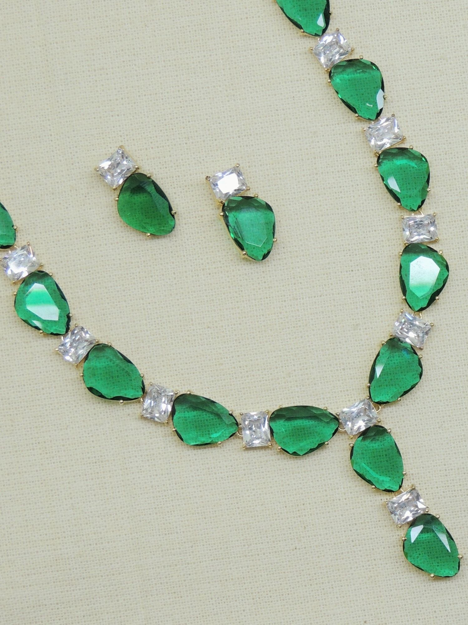 Buy Bottle Green Stone Necklace Set with Studs by Johori