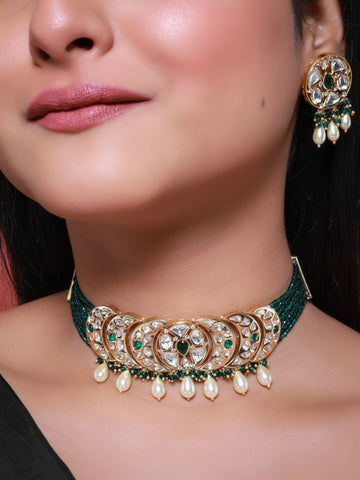 Gold Finish Kundan Polki & Emerald Stone Choker Necklace Set